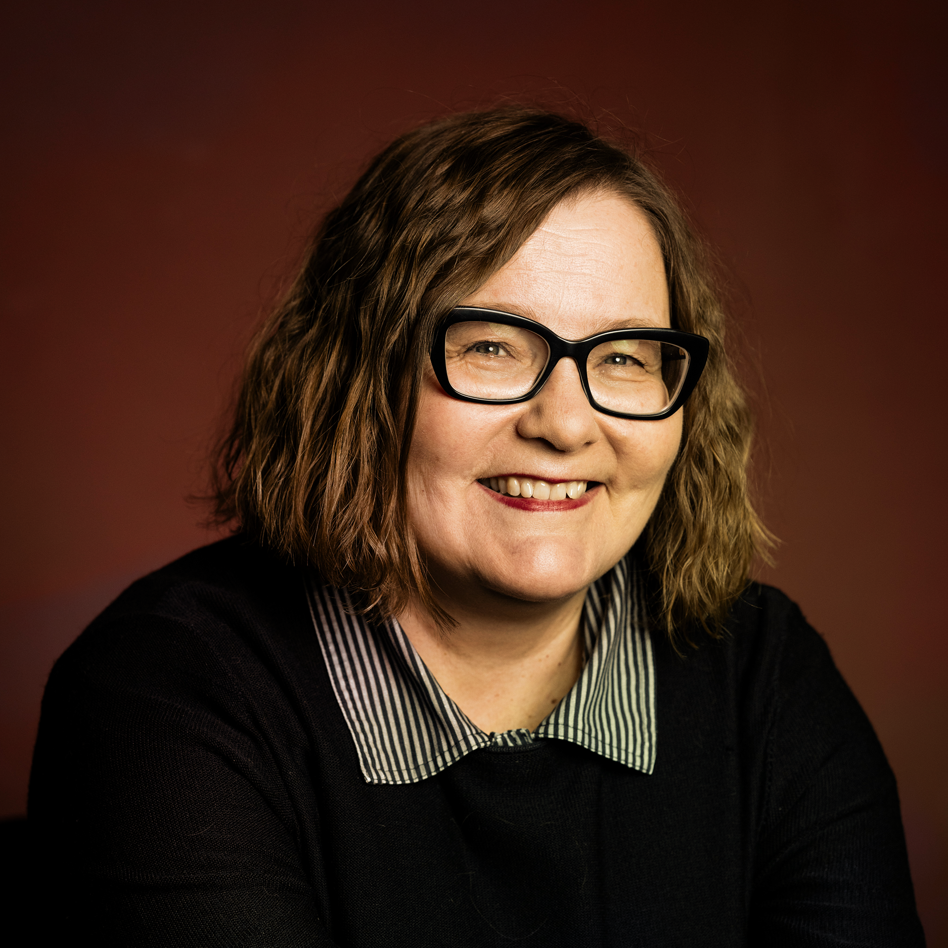 Paula Toppila kasvokuva